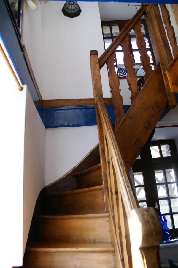 Gîte Charbonnerie Moncontour  Buitenkant foto